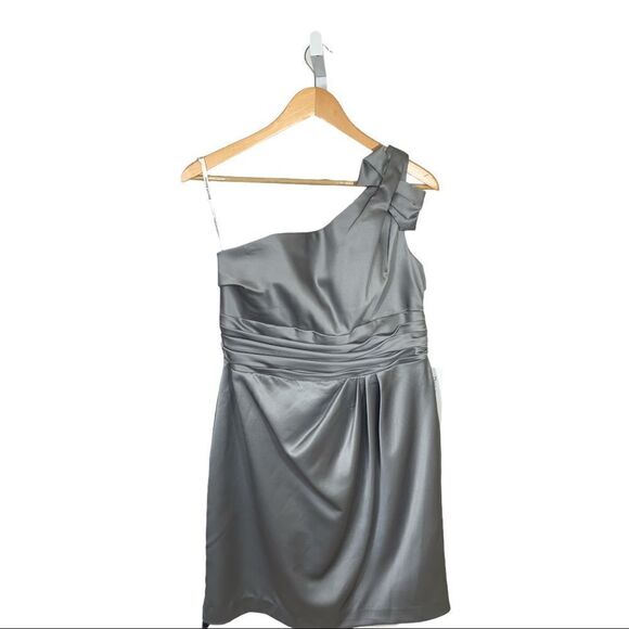 DAVID’S BRIDAL Women’s Satin One Shoulder Special Occasion Dress Silver Size 12 - Picture 1 of 13